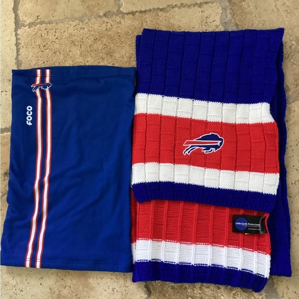 Buffalo Bills knitted scarf& FOCO NECK AND FACE COVER
R3